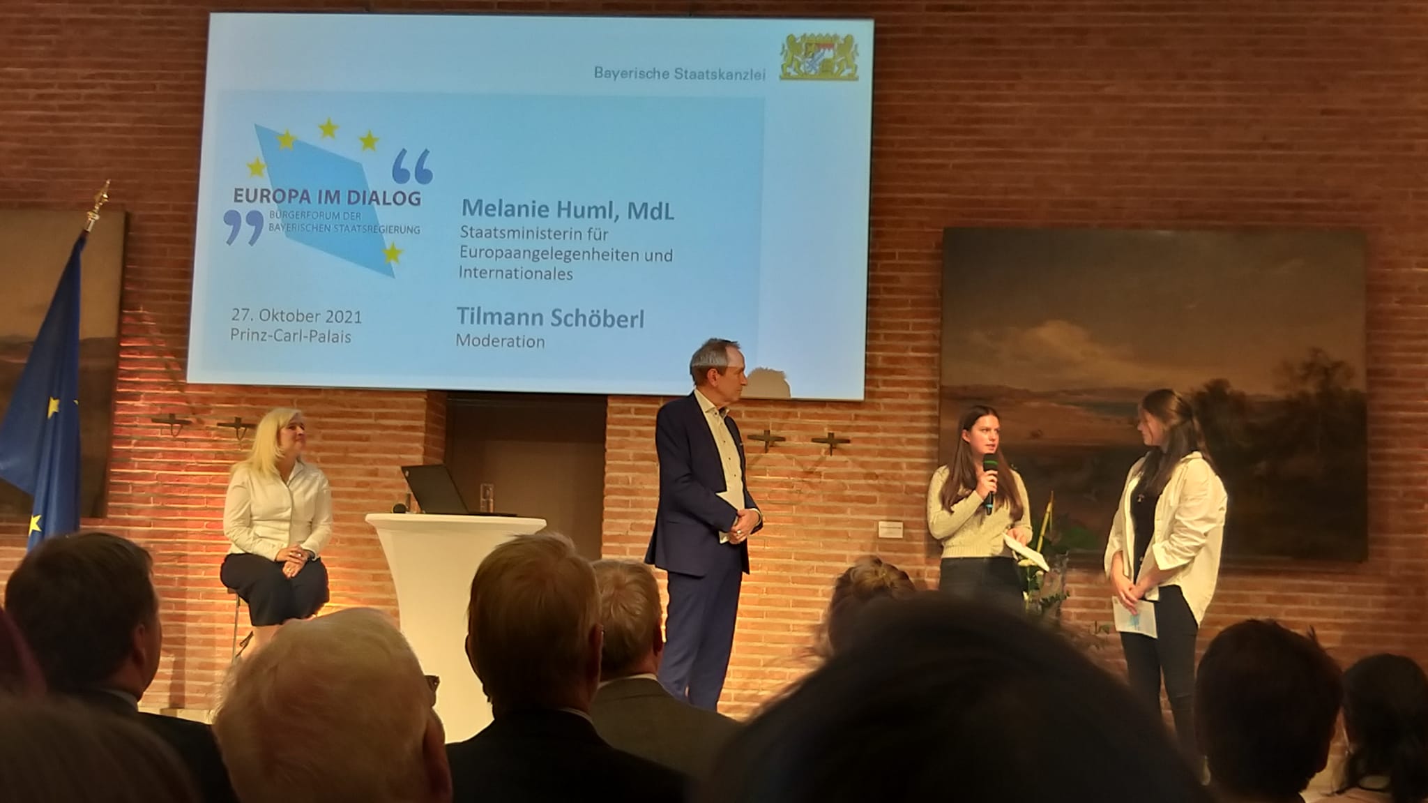 Bürgerdialog mit Europaministerin Melanie Huml(2)